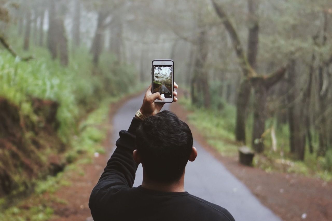 India to Bali Phone Connectivity, Roaming, International SIM Cards (courtesy: cakra-wibawa)