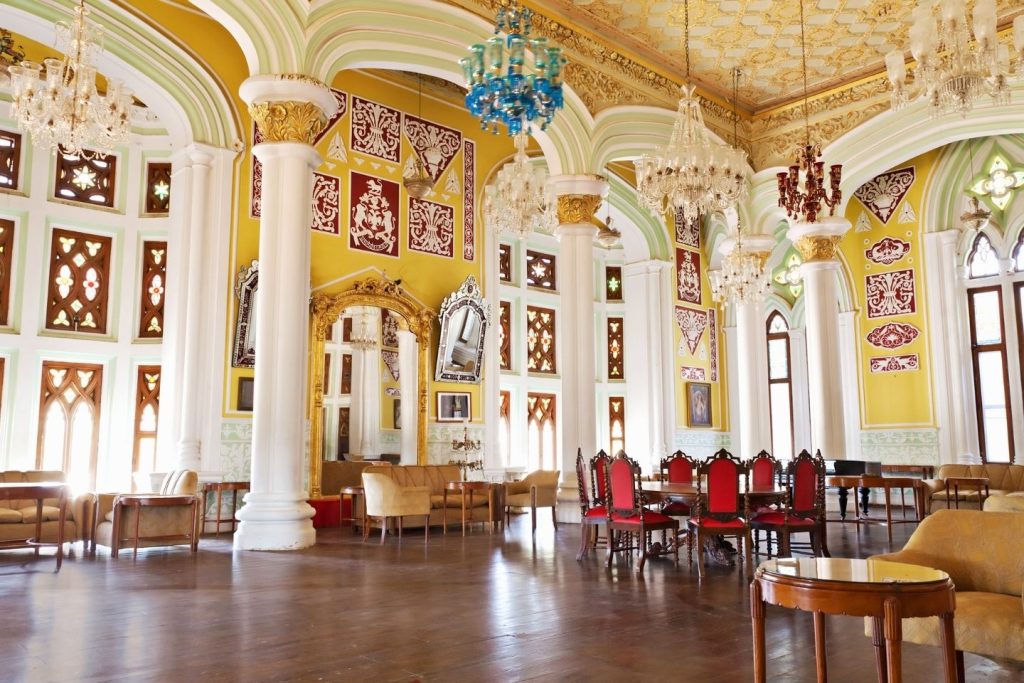 Bangalore Palace - Things to do in Bengaluru